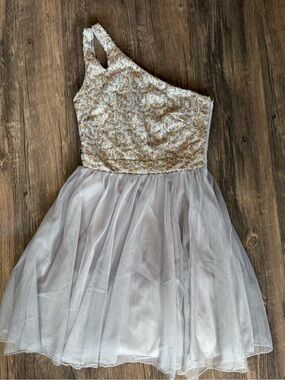 One-Shoulder Gold Sequin & Silver Tulle Dress for Prom